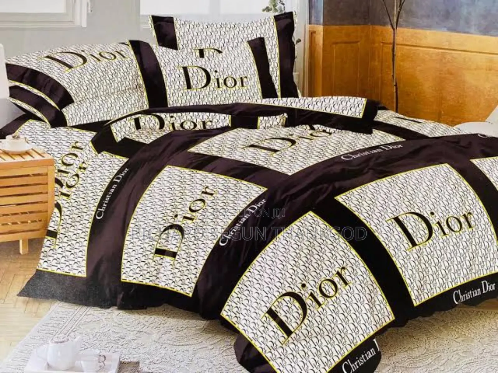 Bed Spread/Sheets With Pillowcase