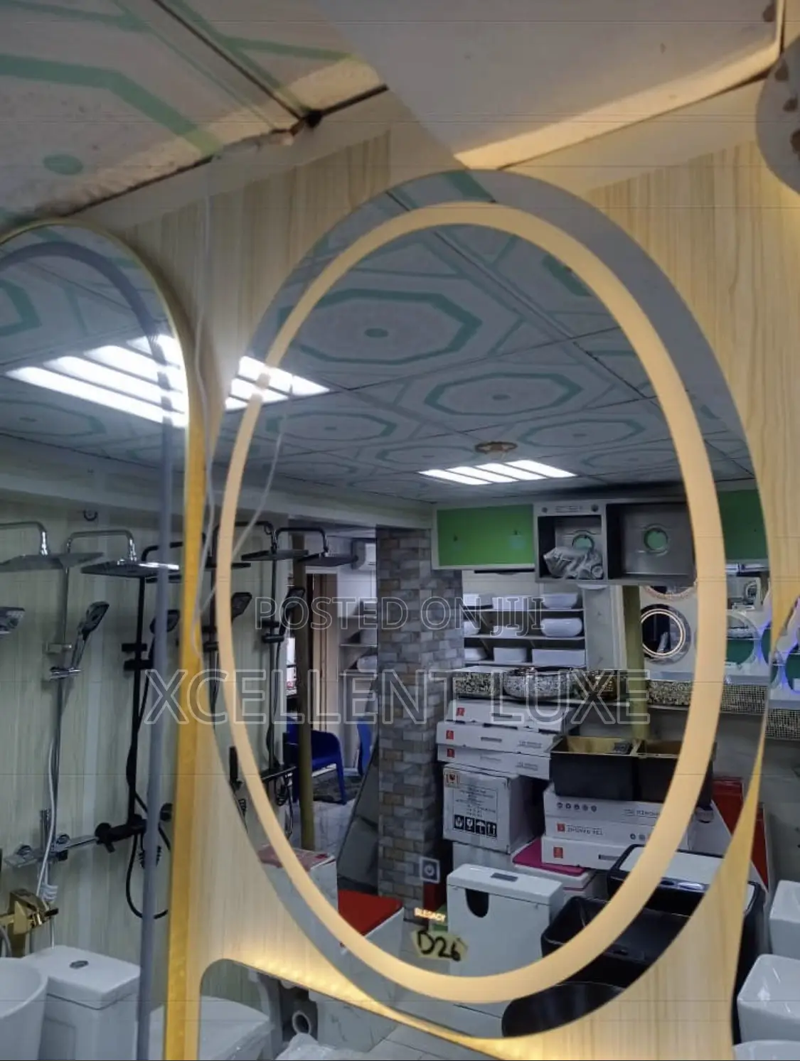 Oval Shaped Led Mirror With 3lights
