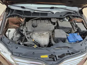 Toyota Venza AWD 2010 Brown
