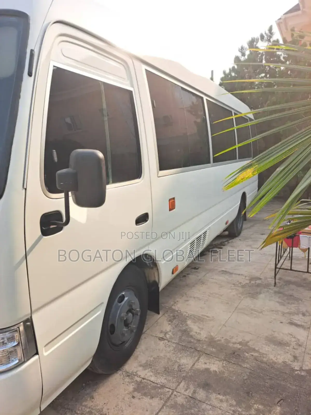 Coaster for Rent (Ph)