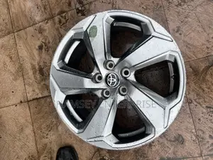 Toyota Rav 4 2022 Rim 18