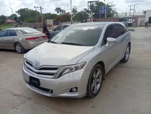 Toyota Venza 2014 Silver
