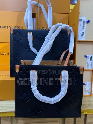 New In!!! Luxury Louis Vuitton Leather Bag In Two Sizes