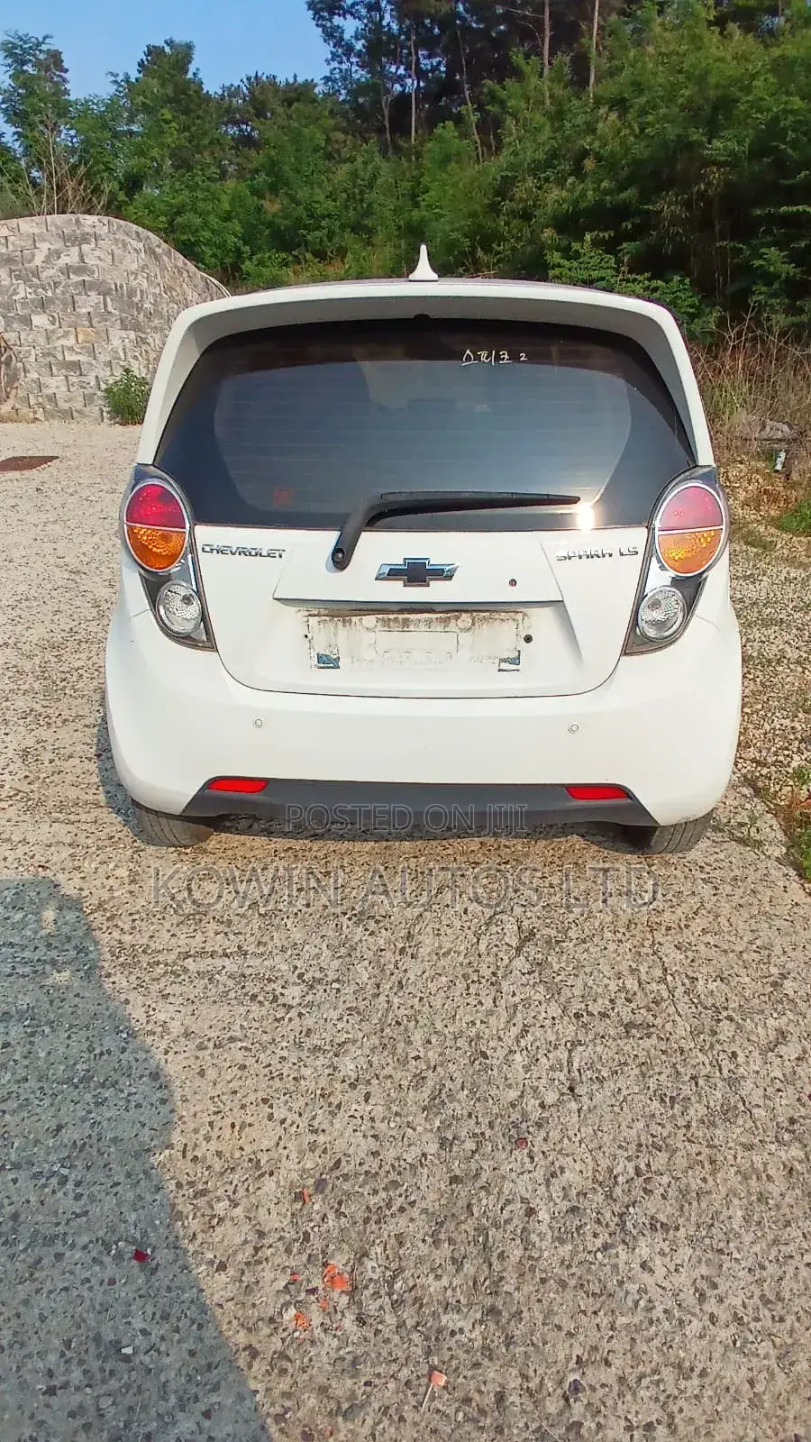 Chevrolet Spark 2011 White