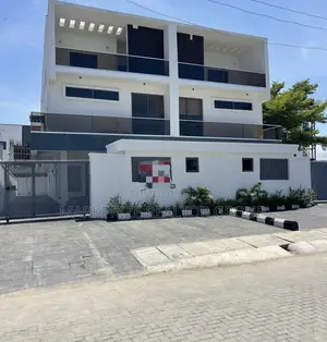 5bdrm Duplex in Lekki Phase 1 Lagos for sale