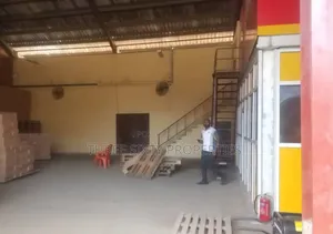 450sqm Warehouse With Office