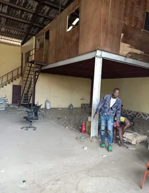 450sqm Warehouse With Office
