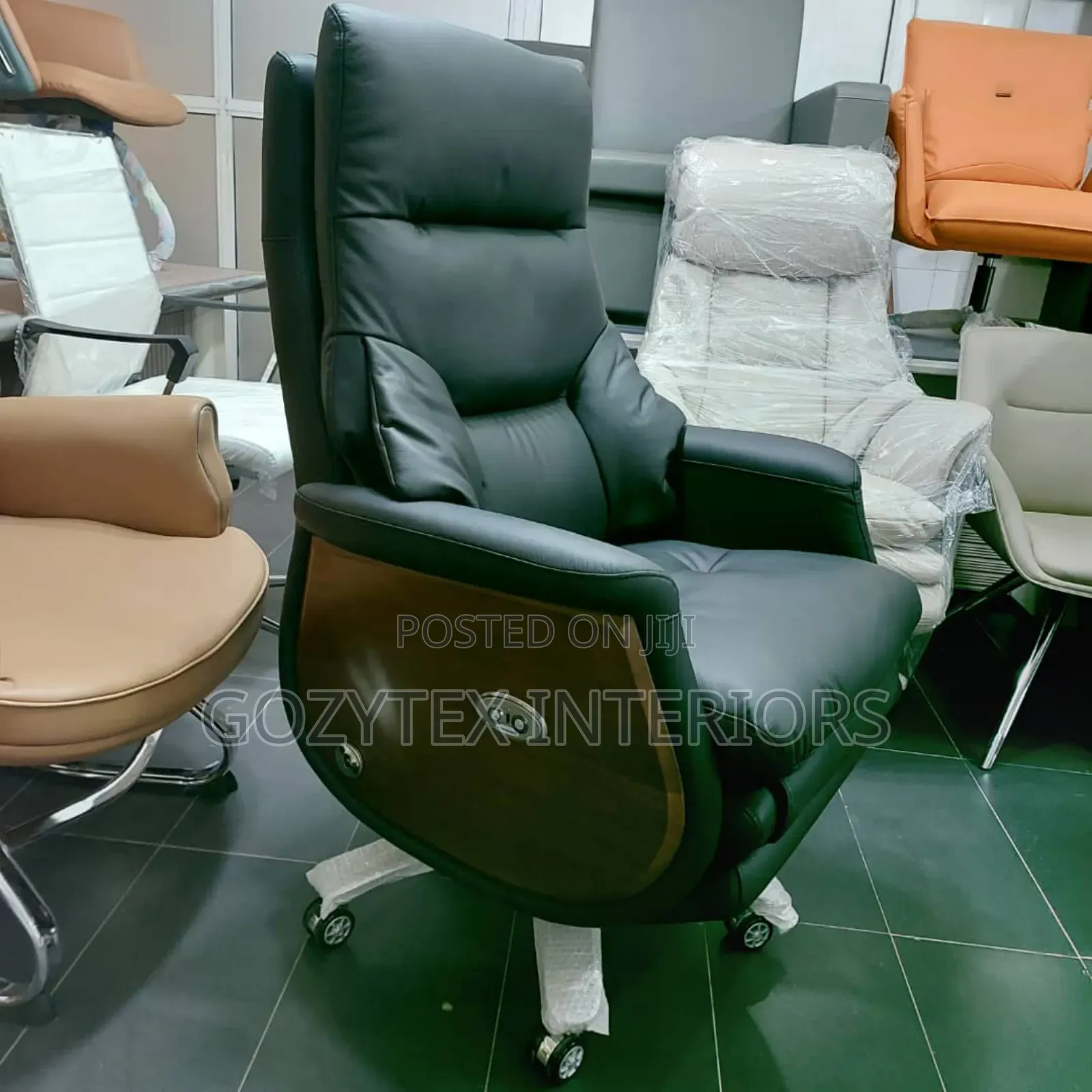 Smart Executive Massage Office Chair