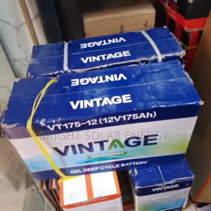 Vintage Solar Tubular Battery 175ah 12v