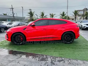 Lamborghini Urus Base 4dr AWD 2020 Red