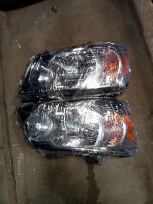 Original Headlight Highlander 2006 Model Available