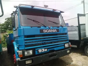 Scania 93m Hiab