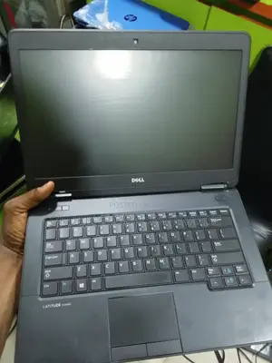 Laptop Dell Latitude 5400 8GB Intel Core I5 HDD 500GB