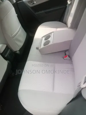 Toyota Corolla LE Eco 4dr Sedan (1.8L 4cyl CVT) 2015 Silver