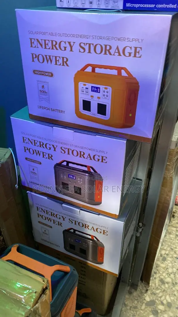 500w 35amps Bathery Capacity With 100w Panel and 4 Bulbs