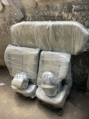 Complete Seat for Toyota Corolla 2010