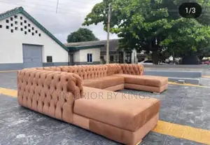 U-Shaped Fabric Sofa Can Be Made in Colors of Your Choice
