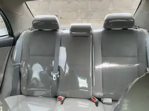 Toyota Corolla LE 4dr Sedan (1.8L 4cyl 4A) 2012 Gray