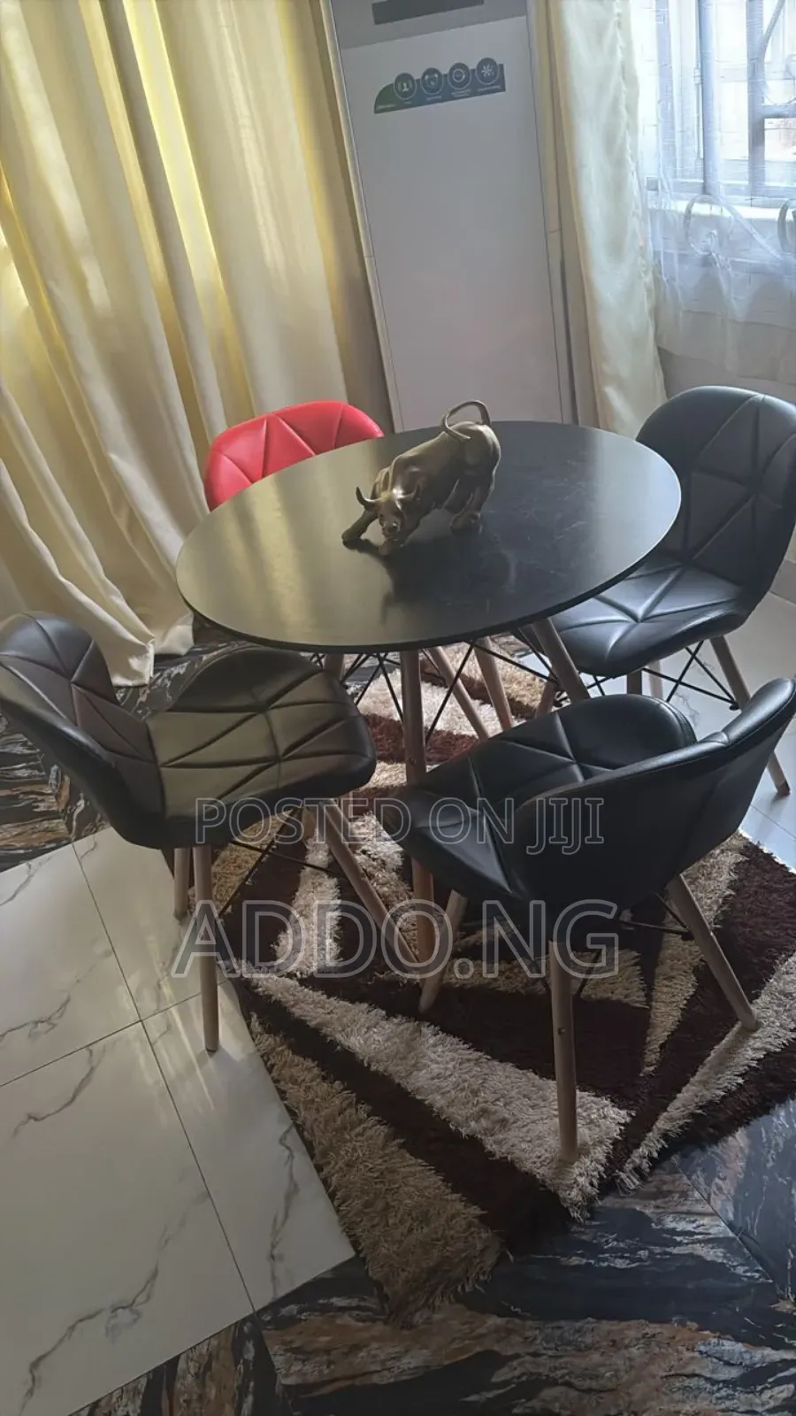 Dinning Table With Four Chiars