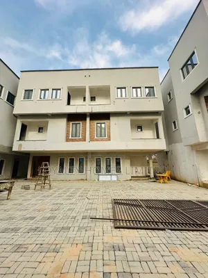 4bdrm Duplex in Gbagada for sale
