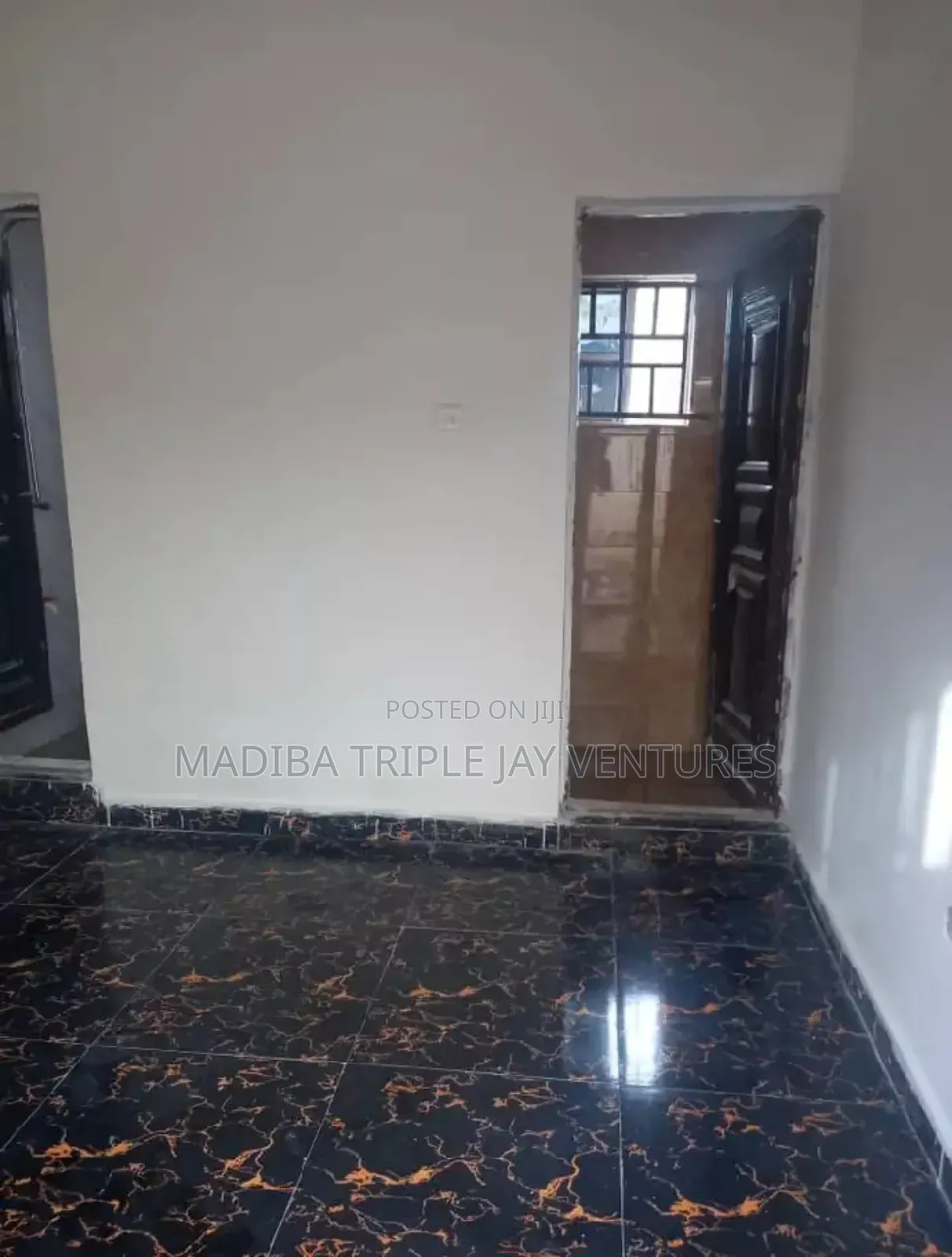 Furnished 3bdrm Block of Flats in Mowe, Obafemi-Owode for rent