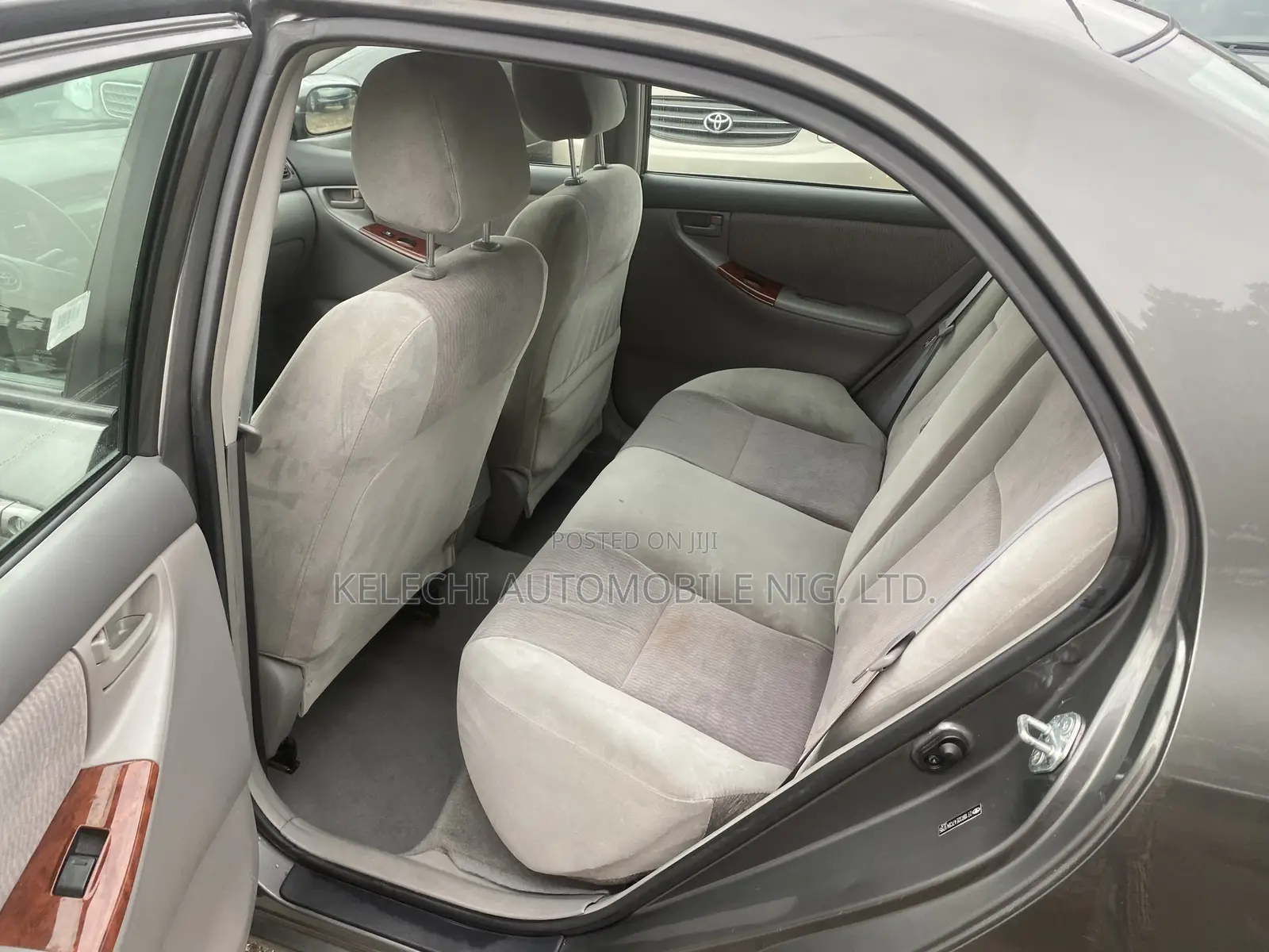 Toyota Corolla LE 2007 Gray