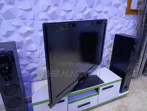 Very Neat 50" Philips 360 Rotation TV