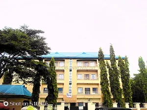 Furnished 8bdrm Block of Flats in Utako for sale