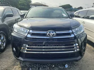 Toyota Highlander Limited Platinum 4dr SUV (3.5L 6cyl 6A) 2015 Black
