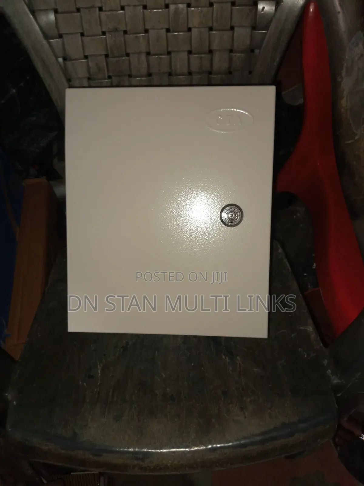300x250 Empty Panel Box
