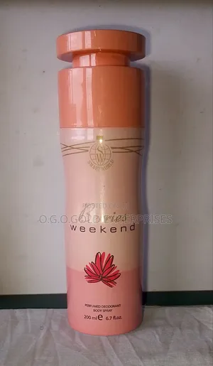 Berries Weekend Body Spray