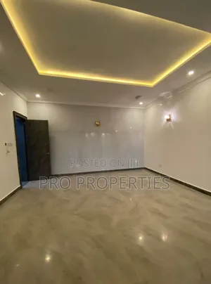 5bdrm Duplex in Apo By Ceder Crest for rent