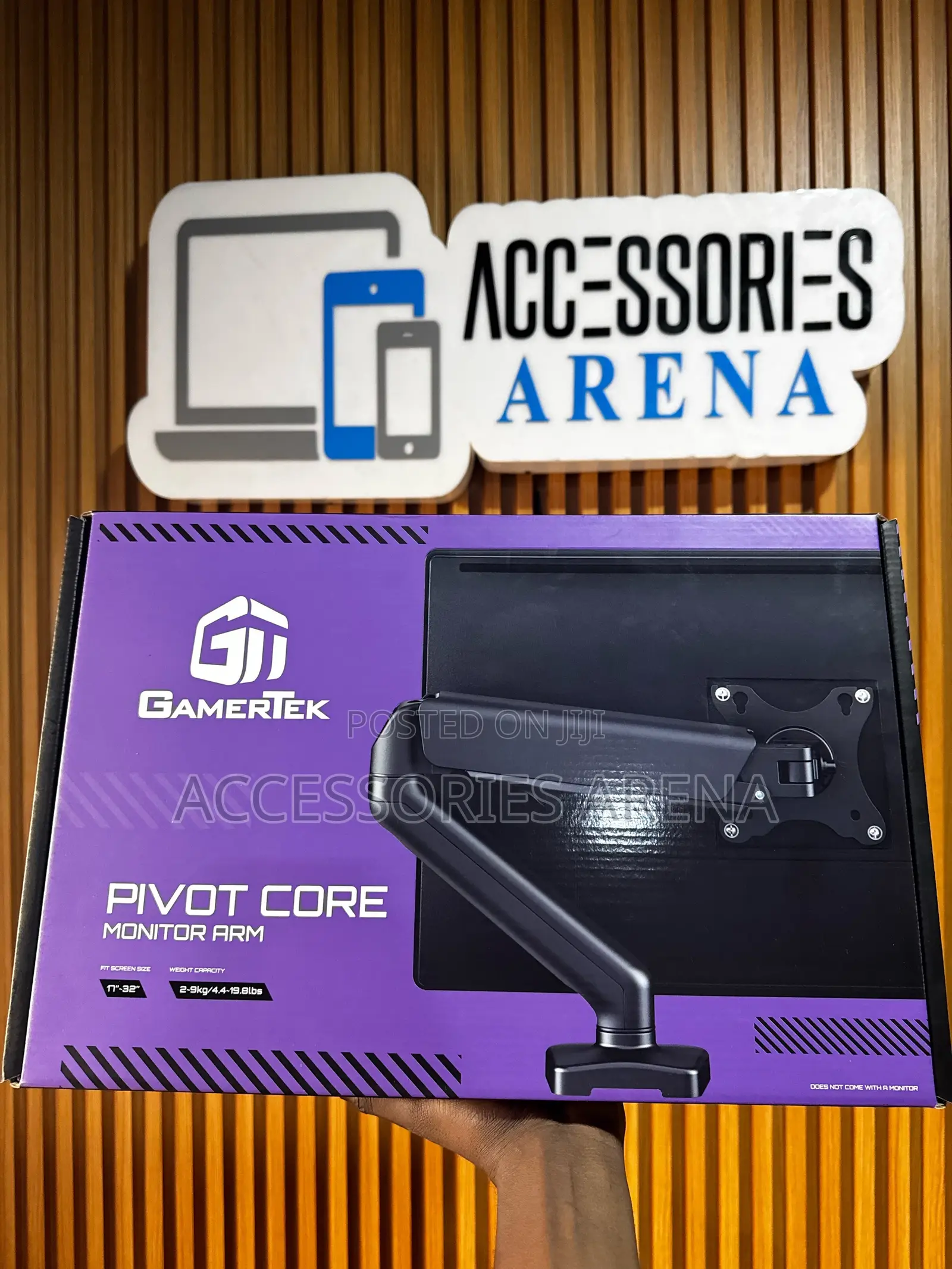 Gamertek Pivot Core Monitor Arm