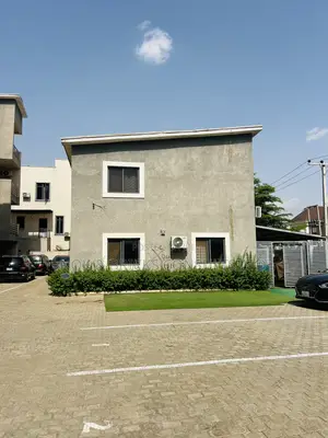 4bdrm Block of Flats in Naya Court Jahi for sale