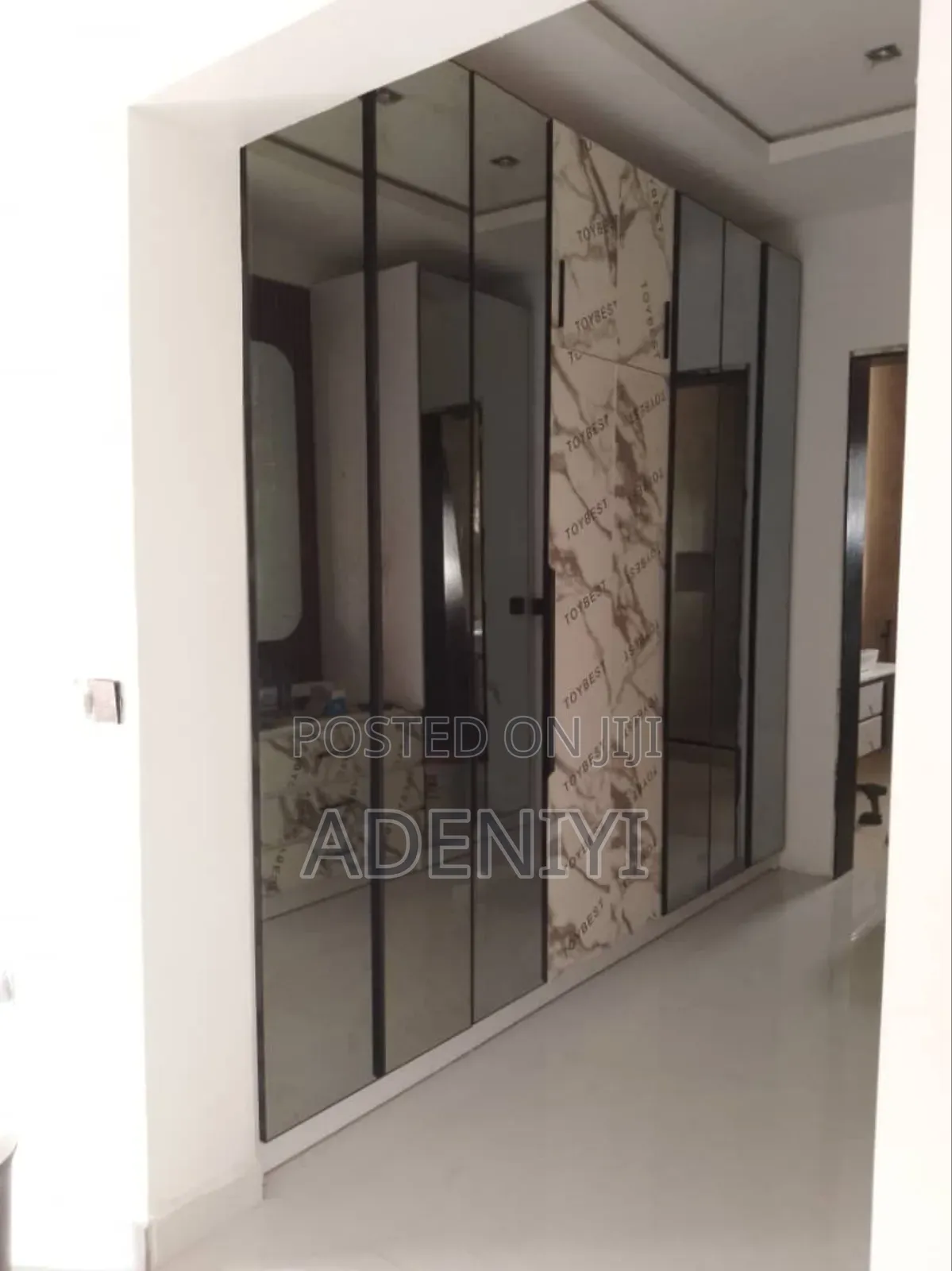 Walk in Closet