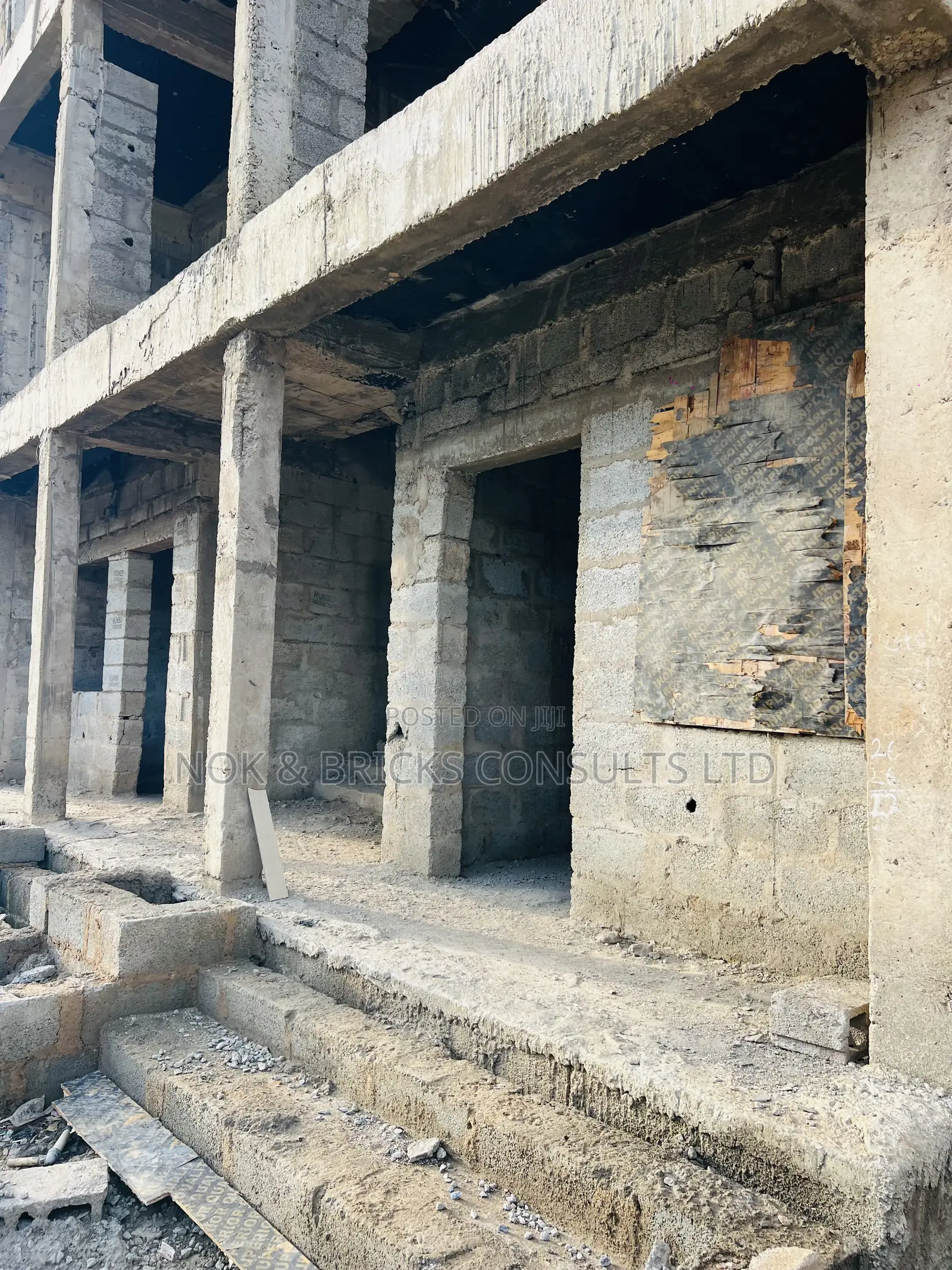 3bdrm Block of Flats in Nivada, Life Camp for sale