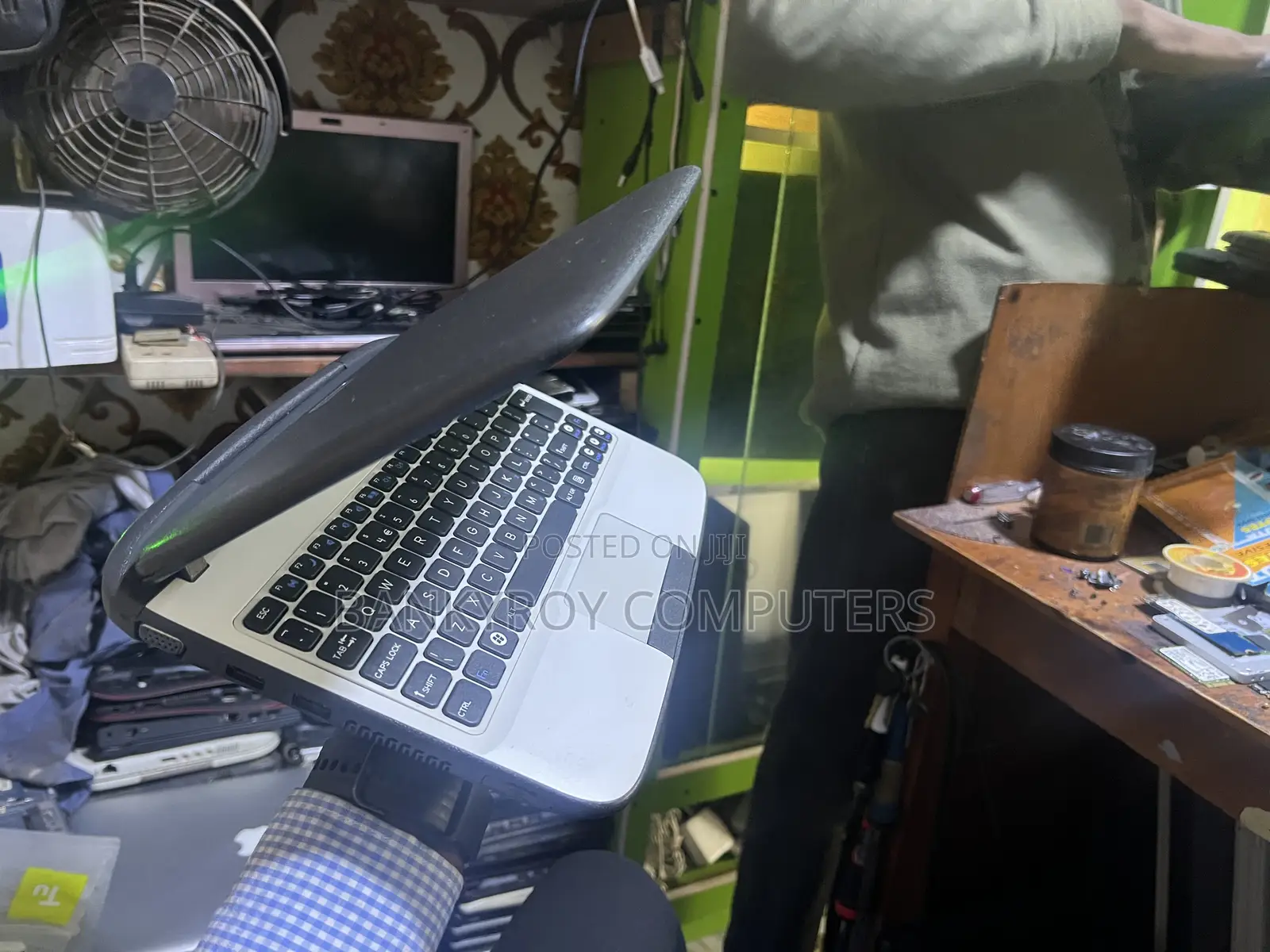 Laptop RM Minibook 120 2GB Intel Atom HDD 250GB