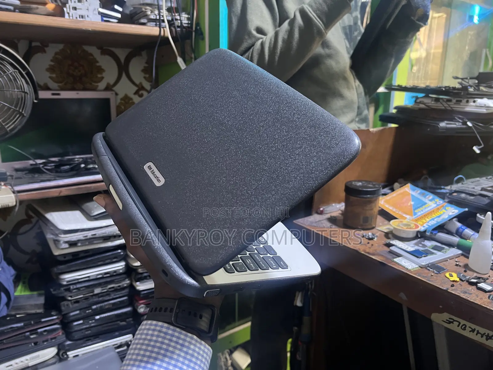 Laptop RM Minibook 120 2GB Intel Atom HDD 250GB
