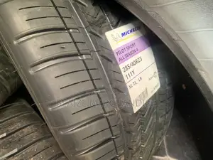 285/40r23 Michelin