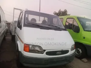 Ford Transit Pick Up