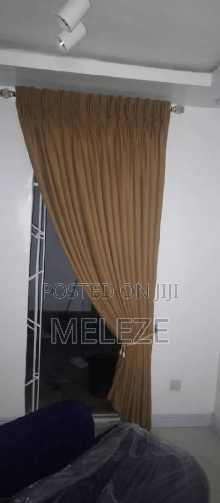 Number 1 Yaba Turkish Curtain
