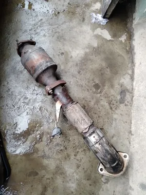 Center Catalyst Honda Accord 2008 Model 4pug