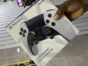 Dual Sense Ps5 Console