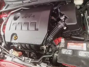 Toyota Corolla LE 4dr Sedan (1.8L 4cyl CVT) 2015 Red