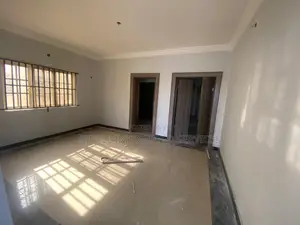 3bdrm Apartment in Area 8 for rent
