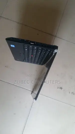 Laptop Lenovo ThinkPad X230 8GB Intel Core I5 SSHD (Hybrid) 256GB