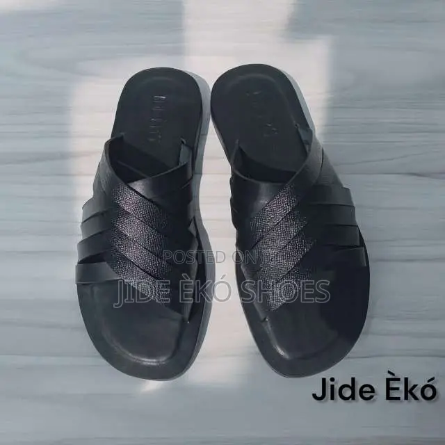 Multi-Cross Leather Slippers
