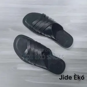 Multi-Cross Leather Slippers