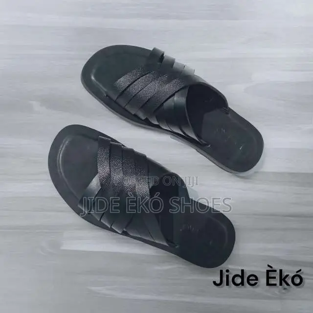 Multi-Cross Leather Slippers