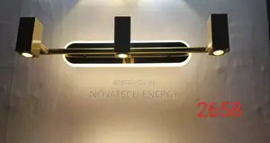 3 Square Pointer Design Mirror Light, Black